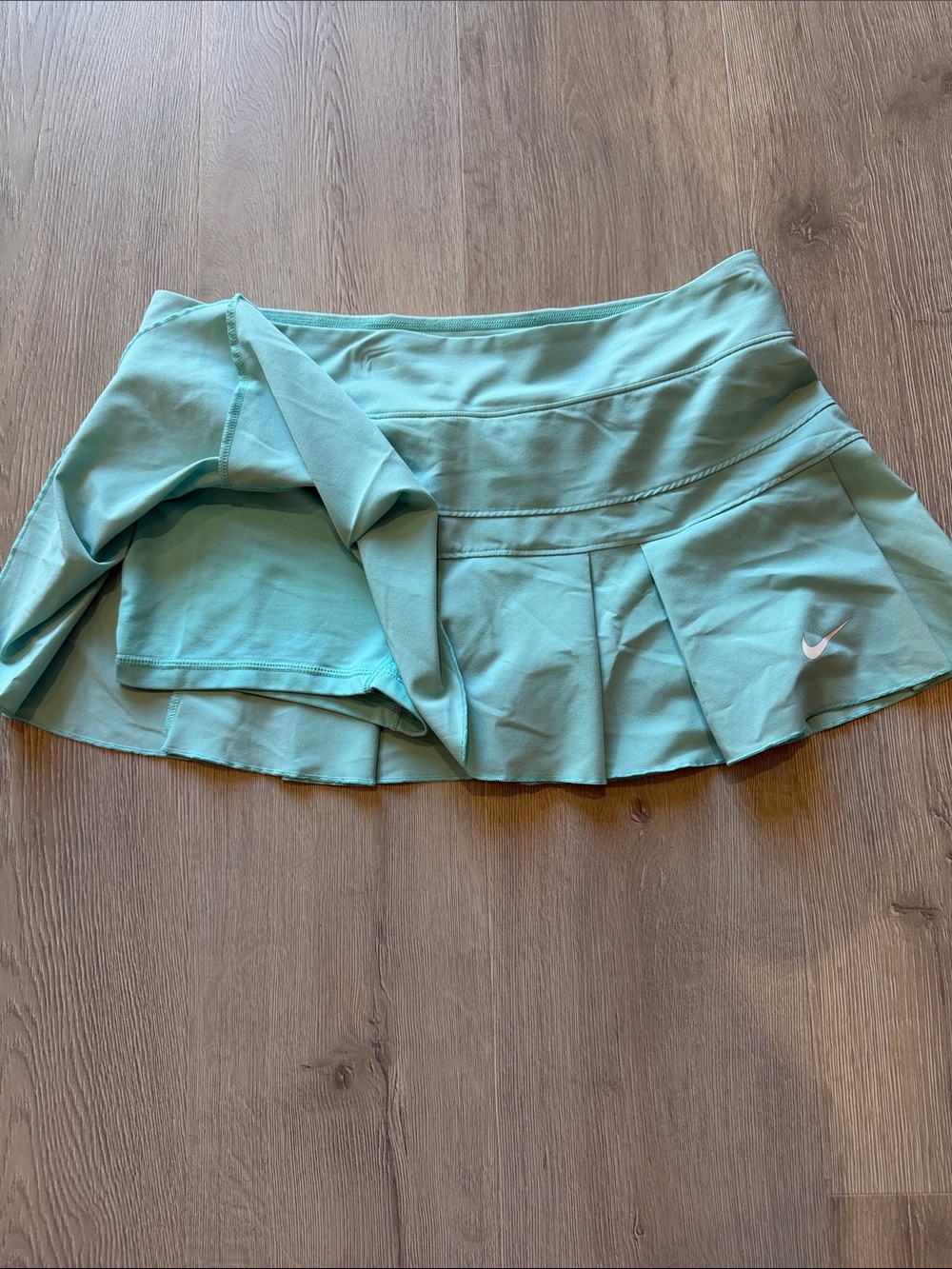 3-Pack Nike Women’s Tennis Skirts in Navy, Teal & White. Amazing Deal! - Picture 8 of 13